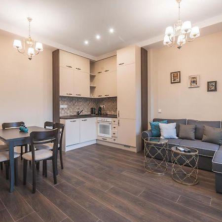 1001 Nights - 2Bd Luxury Apartment In Central Sofia Ngoại thất bức ảnh